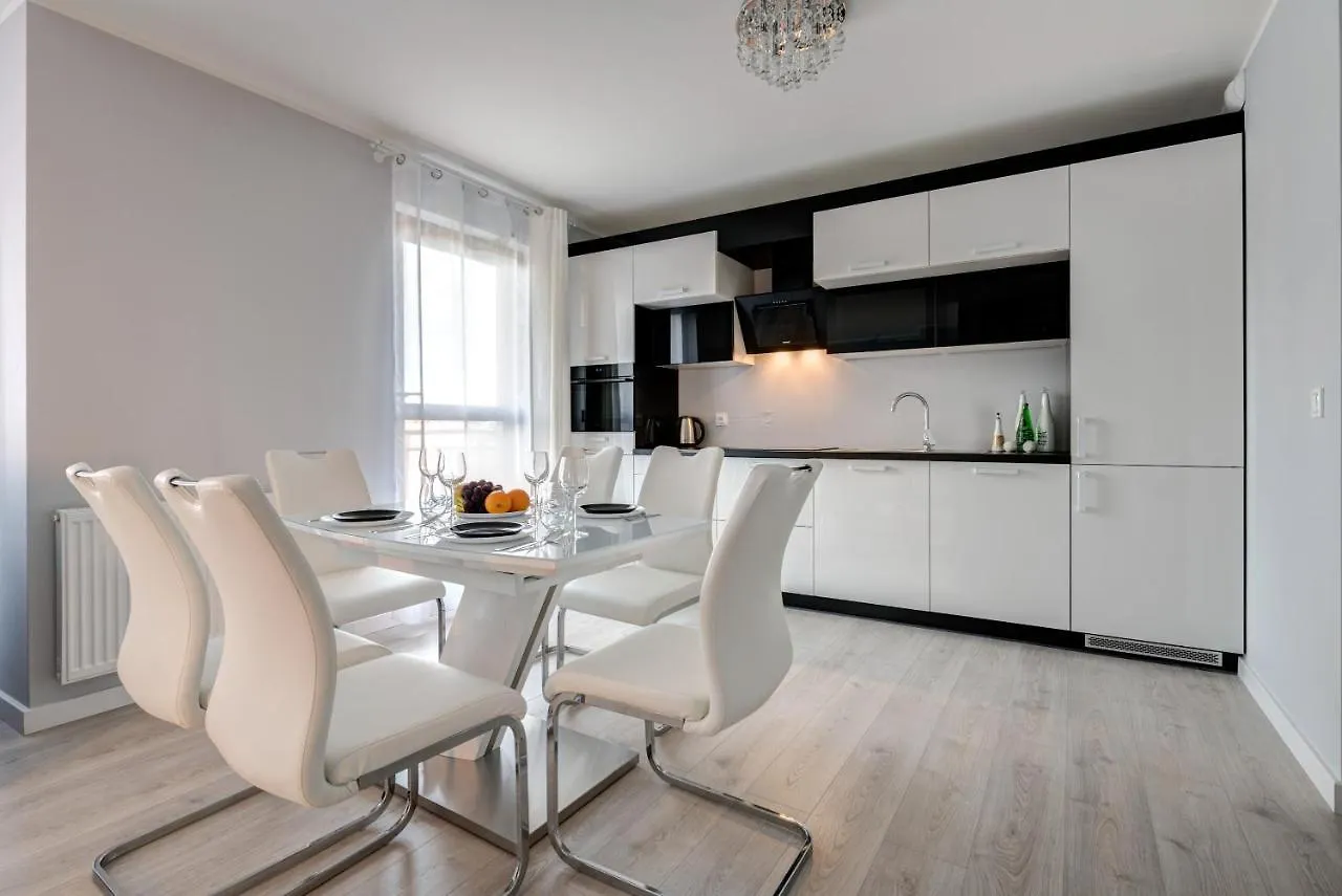 Live & Travel Apartments - Waterlane Island Gdansk