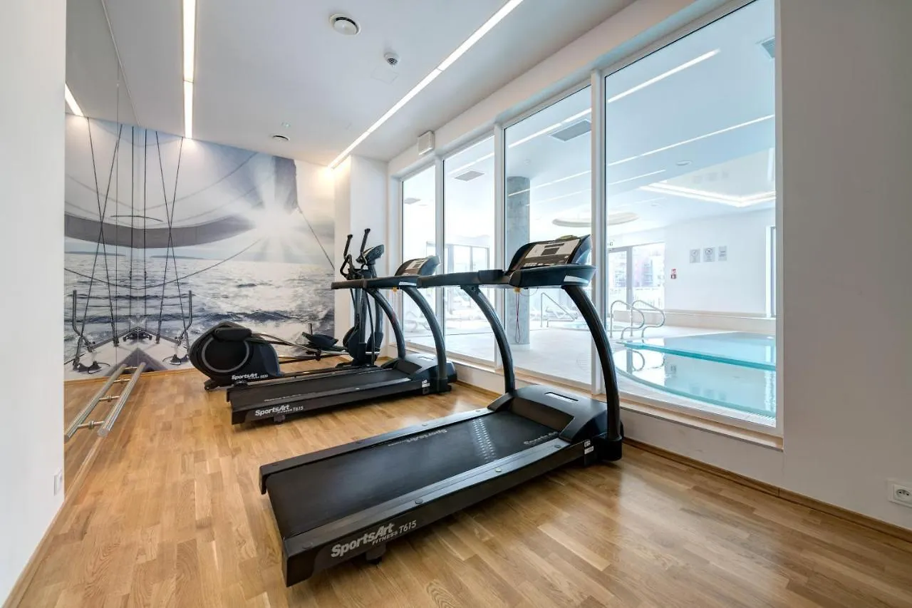 Live & Travel Apartments - Waterlane Island Gdansk