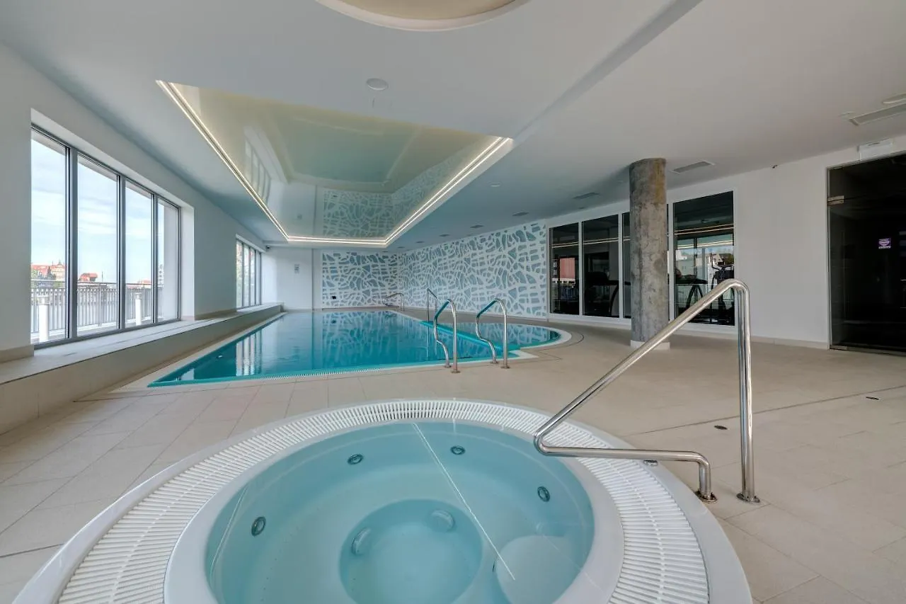 Live & Travel Apartments - Waterlane Island Gdansk Poland