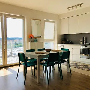 Apartament *14th Floor A Lot Of Sun - Near Baltic Baltic Sea And Reagaen Park - Big Balkoon - Nice View - Private Parking Place - Oldtown 20min And Sopot 10min, Gdańsk
