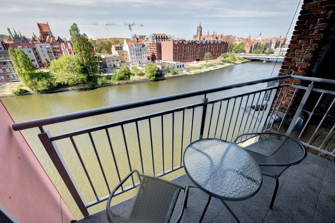 Live & Travel Apartments - Waterlane Island Gdansk Poland